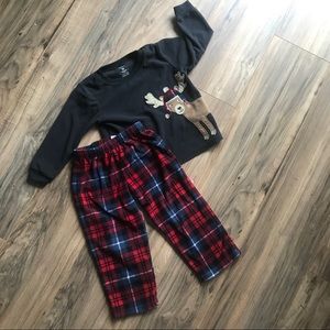 Warm fuzzy pajama set w/ reindeer Sweats & Sweater